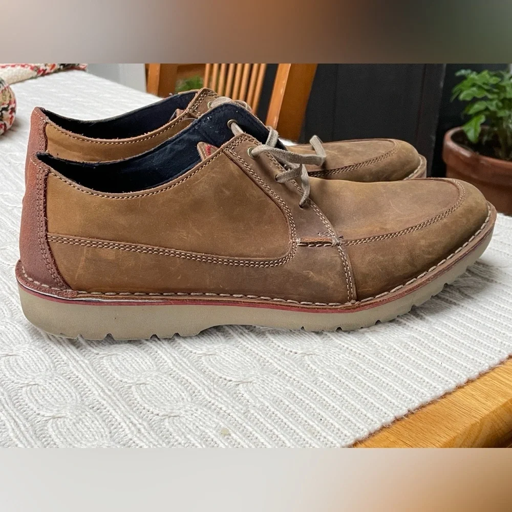 Clarks 11 vargo